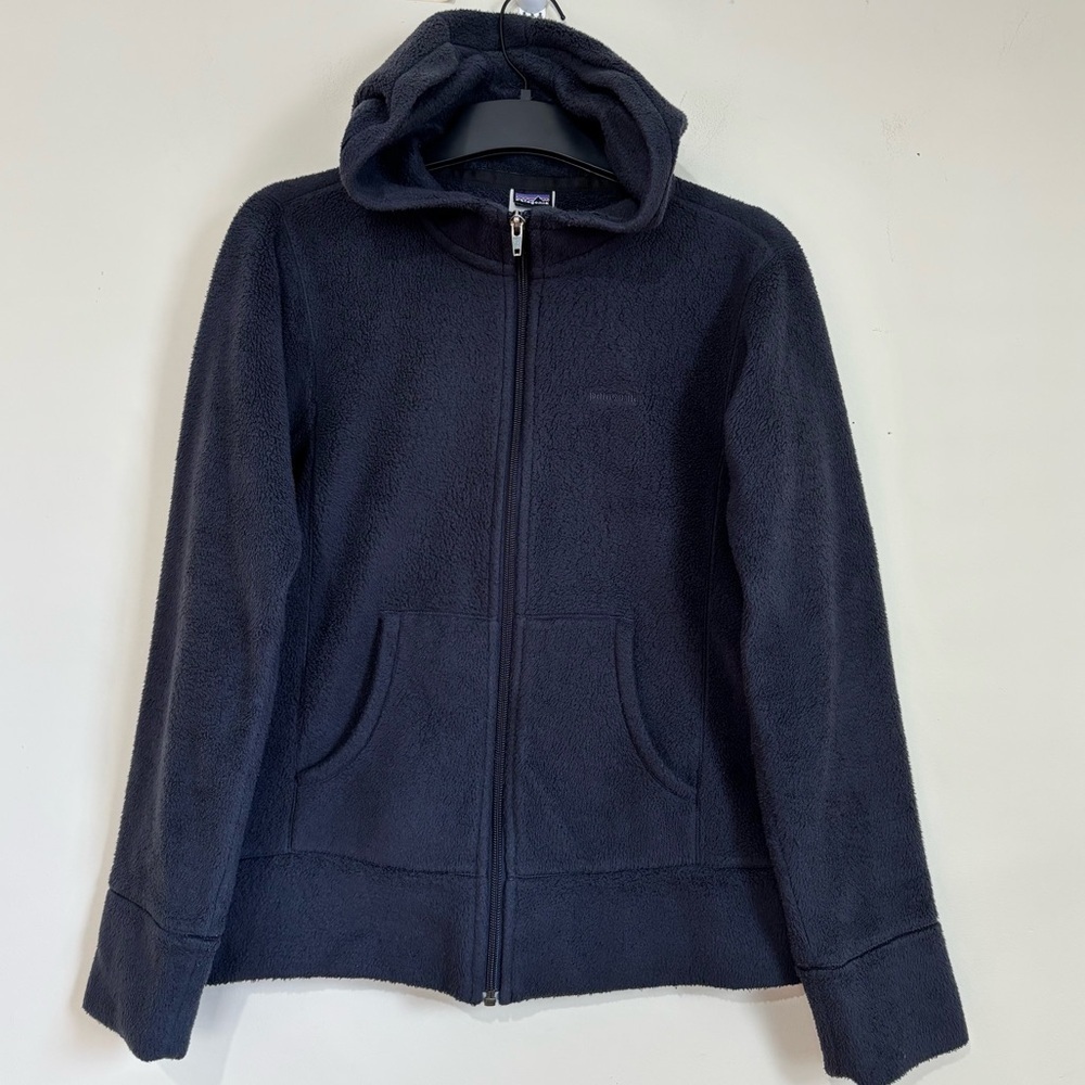 Patagonia Women XS dark navy full zip Long Sleeve hooded cozy soft fleece Jacket